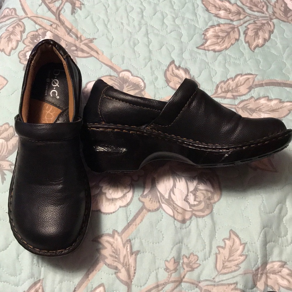 Born Concept shoes. Size 6